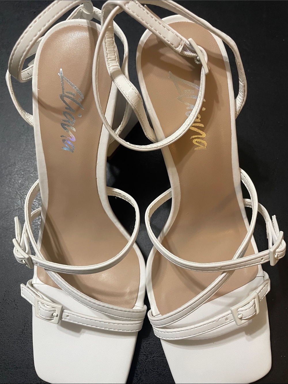 Liliana White Strappy Square-Toe Block Heel 4.5 inch NWT Sz.7.5 Sabrina Style